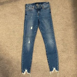 Lucky Brand ankle cut jeans